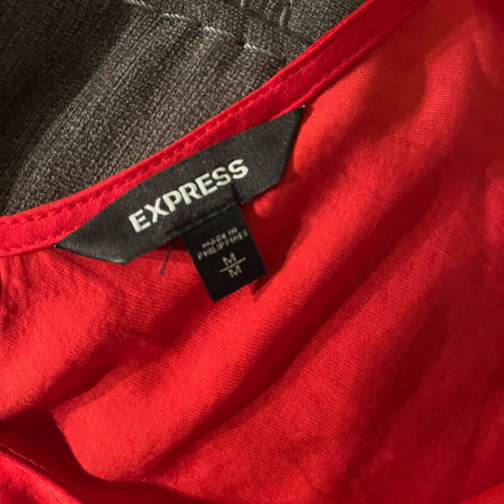 Red Buttoned Express Blouse - image 6